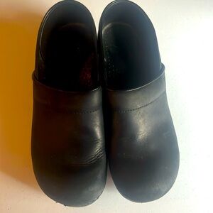 Dansko clogs size 40 US 10